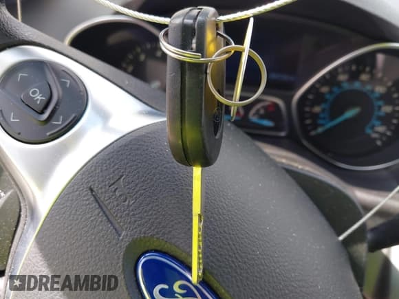 ✅ 2015 Ford Escape SE • VIN: 1FMCU0G91FUB32395 • Lot: 43521911. Listed on IAAI with 84,750 mi. Free auction sales archive from the USA and detailed vehicle history report at DreamBid. Image 11.