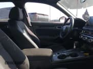 ✅ 2022 Honda Civic Sport • VIN: 2HGFE2F58NH600988 • Lot: 43657902. Wystawiony na IAAI z przebiegiem 19 318 mil. Bezpłatny archiwum sprzedaży aukcyjnych z USA i szczegółowy raport historii pojazdu na DreamBid. Zdjęcie 5.