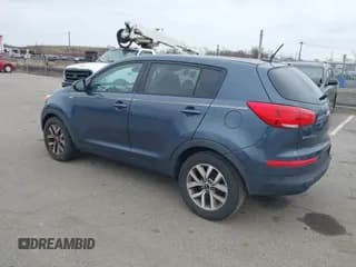 ✅ 2016 Kia Sportage LX • VIN: KNDPBCAC3G7853786 • Лот: 43803793. Опубликован ранее на IAAI с пробегом 152 179 миль. Бесплатный доступ к архиву аукционных продаж из США и подробный отчёт об истории автомобиля на DreamBid. Изображение 3.