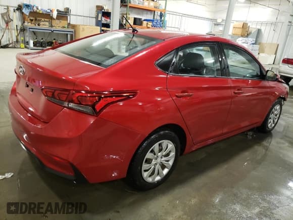 ✅ 2018 Hyundai Accent SE • VIN: 3KPC24A33JE005788 • Лот: 82804634. Опубликован ранее на Copart с пробегом 109 056 миль. Бесплатный доступ к архиву аукционных продаж из США и подробный отчёт об истории автомобиля на DreamBid. Изображение 3.