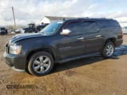 ✅ 2007 Chevrolet Suburban LT • VIN: 1GNFK16347R137774 • Lot: 81036034. Wystawiony na Copart z przebiegiem 184 119 mil. Bezpłatny archiwum sprzedaży aukcyjnych z USA i szczegółowy raport historii pojazdu na DreamBid. Zdjęcie 1.