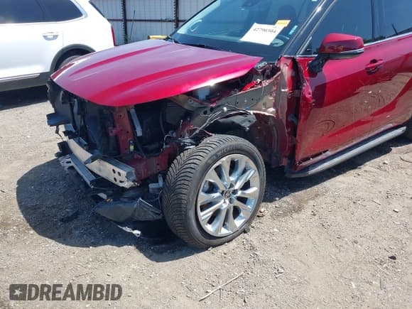 ✅ 2022 Toyota Highlander Limited • VIN: 5TDYZRAHXNS542308 • Лот: 42790304. Опубликован ранее на IAAI с пробегом 59 237 миль. Бесплатный доступ к архиву аукционных продаж из США и подробный отчёт об истории автомобиля на DreamBid. Изображение 6.