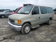 ✅ 2006 Ford Econoline Passenger XL • VIN: 1FBNE31L16HB32734 • Lot: 61421825. Listed on Copart with 204,661 mi. Free auction sales archive from the USA and detailed vehicle history report at DreamBid. Image 1.
