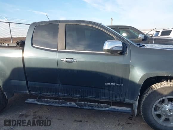 ✅ 2017 Chevrolet Colorado 2WD LT • VIN: 1GCHSCEN1H1175706 • Lot: 41347323. Listed on IAAI with 127,731 mi. Free auction sales archive from the USA and detailed vehicle history report at DreamBid. Image 13.