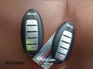 ✅ 2017 Nissan Rogue SL • VIN: JN8AT2MV2HW026450 • Lot: 42301312. Wystawiony na IAAI z przebiegiem 102 513 mil. Bezpłatny archiwum sprzedaży aukcyjnych z USA i szczegółowy raport historii pojazdu na DreamBid. Zdjęcie 11.