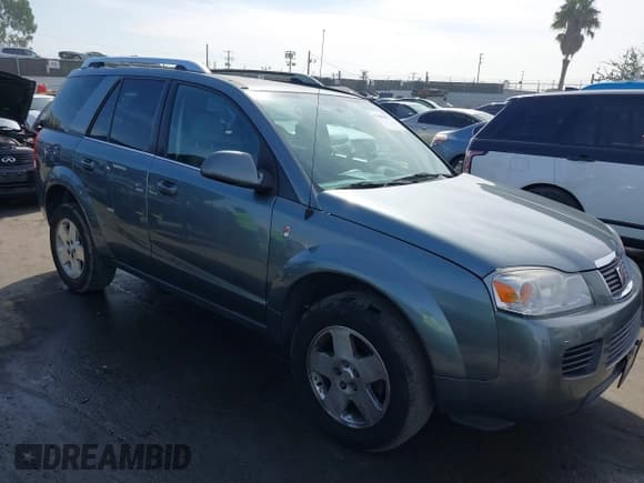 ✅ 2007 Saturn VUE V6 • VIN: 5GZCZ534X7S870415 • Lot: 41686674. Wystawiony na IAAI z przebiegiem 128 926 mil. Bezpłatny archiwum sprzedaży aukcyjnych z USA i szczegółowy raport historii pojazdu na DreamBid. Zdjęcie 1.