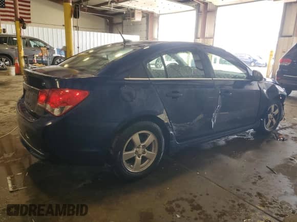2012 Chevrolet Cruze 1LT z VIN 1G1PF5SC6C7171874, wystawiony jako Copart lot #90524795 z przebiegiem 47 381 mil mil oraz Szkoda całkowita • Salvage title. Historia ofert i sprzedaży dostępna na DreamBid. Obrazek 3.
