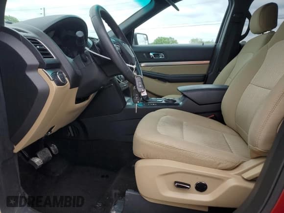 ✅ 2017 Ford Explorer • VIN: 1FM5K7B85HGA98369 • Лот: 55764715. Опубликован ранее на Copart с пробегом 121 577 миль. Бесплатный доступ к архиву аукционных продаж из США и подробный отчёт об истории автомобиля на DreamBid. Изображение 7.