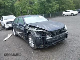 ✅ 2011 Lexus LS 460 • VIN: JTHCL5EF0B5009882 • Лот: 42546239. Опубликован ранее на IAAI с пробегом Не указан. Бесплатный доступ к архиву аукционных продаж из США и подробный отчёт об истории автомобиля на DreamBid. Изображение 1.