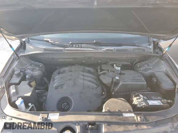 ✅ 2010 Hyundai Veracruz Limited • VIN: KM8NU4CC2AU135168 • Lot: 82420475. Listed on Copart with 162,912 mi. Free auction sales archive from the USA and detailed vehicle history report at DreamBid. Image 12.