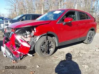 ✅ 2025 Mitsubishi Eclipse Cross SE • VIN: JA4ATWAA3SZ035274 • Lot: 43780912. Listed on IAAI with 10,999 mi. Free auction sales archive from the USA and detailed vehicle history report at DreamBid. Image 2.