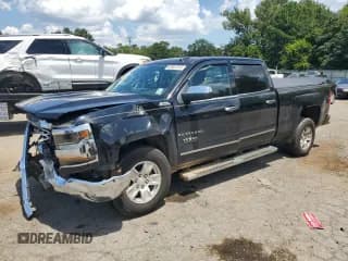 ✅ 2018 Chevrolet Silverado 1500 LT • VIN: 3GCPCREC8JG523518 • Lot: 65961315. Listed on Copart with 113,796 mi. Free auction sales archive from the USA and detailed vehicle history report at DreamBid. Image 1.