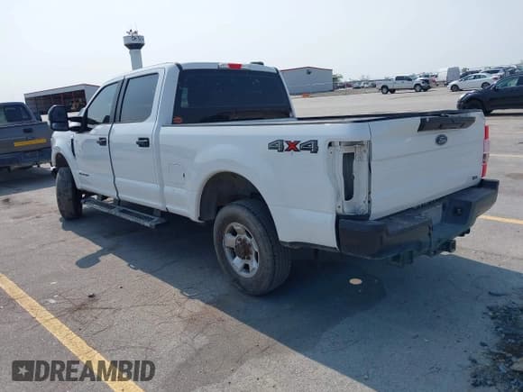 ✅ 2020 Ford F-250 XL • VIN: 1FT7W2BTXLED61937 • Лот: 42377818. Опубликован ранее на IAAI с пробегом Не указан. Бесплатный доступ к архиву аукционных продаж из США и подробный отчёт об истории автомобиля на DreamBid. Изображение 3.