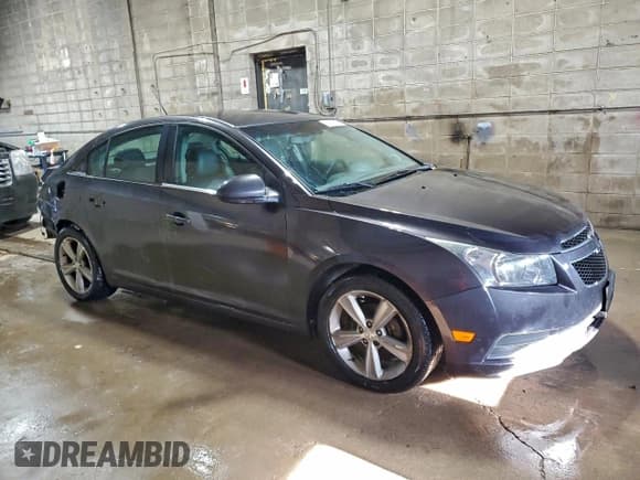 ✅ 2014 Chevrolet Cruze 2LT • VIN: 1G1PE5SBXE7308893 • Лот: 94127635. Опубликован ранее на Copart с пробегом 145 659 миль. Бесплатный доступ к архиву аукционных продаж из США и подробный отчёт об истории автомобиля на DreamBid. Изображение 4.