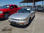 ✅ 1995 Toyota Camry LE • VIN: JT2SK12E0S0330606 • Lot: 42619849. Wystawiony na IAAI z przebiegiem 188 034 mil. Bezpłatny archiwum sprzedaży aukcyjnych z USA i szczegółowy raport historii pojazdu na DreamBid. Zdjęcie 2.
