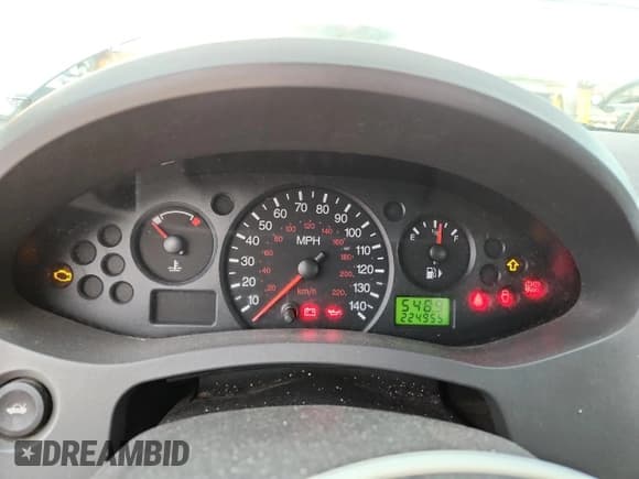 ✅ 2005 Ford Focus S • VIN: 1FAFP34N45W132881 • Lot: 92360215. Listed on Copart with 224,955 mi. Free auction sales archive from the USA and detailed vehicle history report at DreamBid. Image 9.