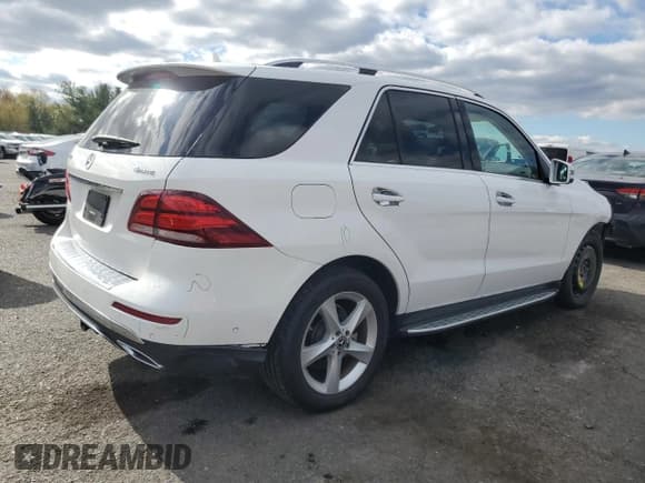 ✅ 2018 Mercedes-Benz GLE 350 • VIN: 4JGDA5HB9JB167380 • Lot: 82610635. Listed on Copart with 69,865 mi. Free auction sales archive from the USA and detailed vehicle history report at DreamBid. Image 3.