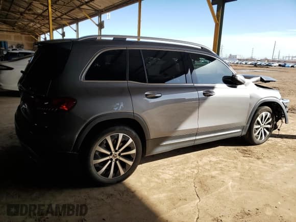 ✅ 2021 Mercedes-Benz GLB 250 • VIN: W1N4M4HB2MW105086 • Лот: 82472765. Опубликован ранее на Copart с пробегом 45 238 миль. Бесплатный доступ к архиву аукционных продаж из США и подробный отчёт об истории автомобиля на DreamBid. Изображение 3.