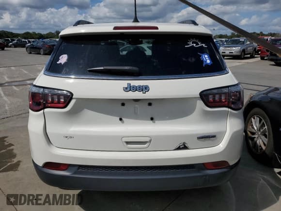 ✅ 2020 Jeep Compass Latitude • VIN: 3C4NJCBB1LT144439 • Lot: 74535824. Listed on Copart with Not provided. Free auction sales archive from the USA and detailed vehicle history report at DreamBid. Image 6.
