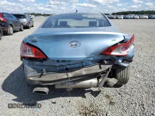 ✅ 2010 Hyundai Genesis Coupe • VIN: KMHHU6KH8AU007118 • Lot: 89532885. Wystawiony na Copart z przebiegiem 82 908 mil. Bezpłatny archiwum sprzedaży aukcyjnych z USA i szczegółowy raport historii pojazdu na DreamBid. Zdjęcie 6.