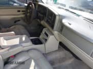 ✅ 2002 Chevrolet Tahoe LS • VIN: 1GNEC13Z42R243992 • Lot: 43706507. Listed on IAAI with 245,208 mi. Free auction sales archive from the USA and detailed vehicle history report at DreamBid. Image 5.