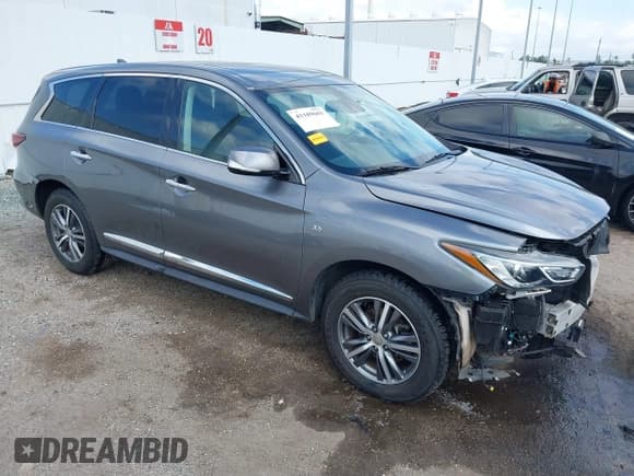 ✅ 2020 Infiniti QX60 Luxe • VIN: 5N1DL0MNXLC523376 • Lot: 41189601. Wystawiony na IAAI z przebiegiem 47 655 mil. Bezpłatny archiwum sprzedaży aukcyjnych z USA i szczegółowy raport historii pojazdu na DreamBid. Zdjęcie 1.