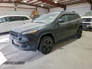 ✅ 2016 Jeep Cherokee Latitude • VIN: 1C4PJMCB8GW109202 • Lot: 96310305. Listed on Copart with 283,707 mi. Free auction sales archive from the USA and detailed vehicle history report at DreamBid. Image 1.