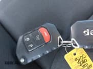 ✅ 2020 Jeep Wrangler Unlimited Rubicon • VIN: 1C4HJXFG3LW291155 • Lot: 41348485. Wystawiony na IAAI z przebiegiem 72 481 mil. Bezpłatny archiwum sprzedaży aukcyjnych z USA i szczegółowy raport historii pojazdu na DreamBid. Zdjęcie 11.