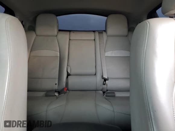 ✅ 2012 Acura ZDX Technology • VIN: 2HNYB1H46CH500975 • Lot: 43585275. Wystawiony na Copart z przebiegiem 75 337 mil. Bezpłatny archiwum sprzedaży aukcyjnych z USA i szczegółowy raport historii pojazdu na DreamBid. Zdjęcie 10.