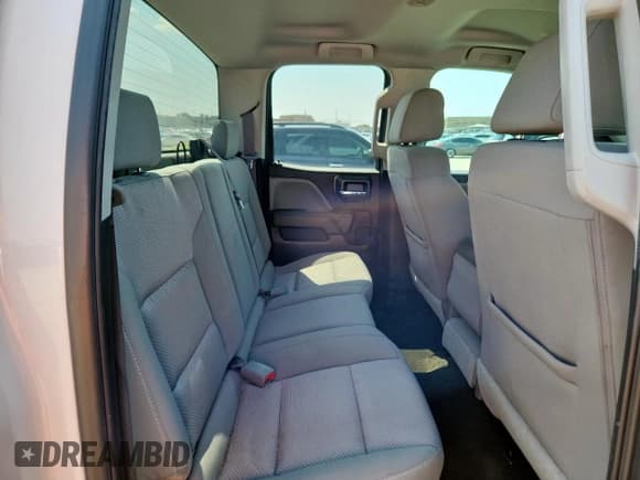 ✅ 2017 Chevrolet Silverado 1500 Custom • VIN: 1GCRCPEH4HZ131316 • Lot: 67631995. Wystawiony na Copart z przebiegiem 135 473 mil. Bezpłatny archiwum sprzedaży aukcyjnych z USA i szczegółowy raport historii pojazdu na DreamBid. Zdjęcie 10.