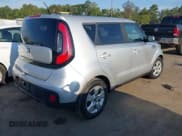 ✅ 2017 Kia Soul • VIN: KNDJN2A25H7423158 • Лот: 43272577. Опубликован ранее на IAAI с пробегом 121 965 миль. Бесплатный доступ к архиву аукционных продаж из США и подробный отчёт об истории автомобиля на DreamBid. Изображение 4.