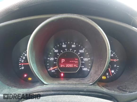 ✅ 2014 Kia Soul • VIN: KNDJN2A2XE7011961 • Lot: 42923483. Listed on IAAI with 209,014 mi. Free auction sales archive from the USA and detailed vehicle history report at DreamBid. Image 7.