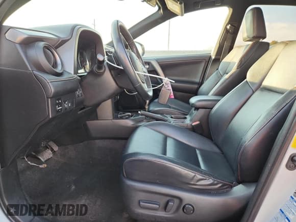 ✅ 2016 Toyota RAV4 SE • VIN: 2T3JFREV0GW440561 • Lot: 90655635. Listed on Copart with 232,637 mi. Free auction sales archive from the USA and detailed vehicle history report at DreamBid. Image 7.