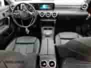 2021 Mercedes-Benz CLA 250 z VIN W1K5J4GB4MN184276, wystawiony jako Copart lot #68274425 z przebiegiem 36 726 mil mil oraz Szkoda całkowita • Salvage title. Historia ofert i sprzedaży dostępna na DreamBid. Obrazek 8.