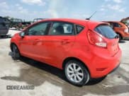 ✅ 2013 Ford Fiesta SE • VIN: 3FADP4EJ1DM202179 • Lot: 80529735. Wystawiony na Copart z przebiegiem 116 004 mil. Bezpłatny archiwum sprzedaży aukcyjnych z USA i szczegółowy raport historii pojazdu na DreamBid. Zdjęcie 2.