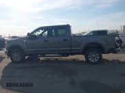 ✅ 2022 Ford F-250 XL • VIN: 1FT7W2BT5NEG35757 • Lot: 42931181. Wystawiony na IAAI z przebiegiem 47 582 mil. Bezpłatny archiwum sprzedaży aukcyjnych z USA i szczegółowy raport historii pojazdu na DreamBid. Zdjęcie 14.