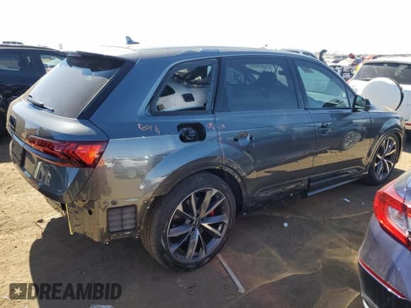 ✅ 2023 Audi SQ7 Prestige • VIN: WA1VWBF75PD023470 • Lot: 45745794. Wystawiony na Copart z przebiegiem 1 365 mil. Bezpłatny archiwum sprzedaży aukcyjnych z USA i szczegółowy raport historii pojazdu na DreamBid. Zdjęcie 3.