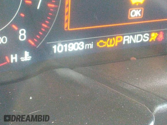 ✅ 2018 Ford Mustang EcoBoost Premium • VIN: 1FATP8UH6J5117678 • Лот: 43251624. Опубликован ранее на IAAI с пробегом 101 903 миль. Бесплатный доступ к архиву аукционных продаж из США и подробный отчёт об истории автомобиля на DreamBid. Изображение 15.