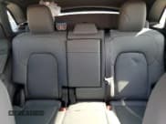 ✅ 2023 VinFast VF 8 Plus • VIN: RLLV1AFA5PH003227 • Lot: 58780524. Wystawiony na Copart z przebiegiem 18 mil. Bezpłatny archiwum sprzedaży aukcyjnych z USA i szczegółowy raport historii pojazdu na DreamBid. Zdjęcie 10.