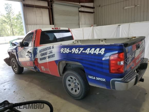 ✅ 2011 Chevrolet Silverado 1500 Work Truck • VIN: 1GCNCPE02BZ376230 • Lot: 50172265. Listed on Copart with 256,042 mi. Free auction sales archive from the USA and detailed vehicle history report at DreamBid. Image 2.