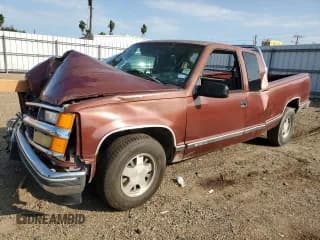 ✅ 1999 Chevrolet Silverado 1500 • VIN: 1GCEC19RXXR127090 • Lot: 79443454. Listed on Copart with 207,584 mi. Free auction sales archive from the USA and detailed vehicle history report at DreamBid. Image 1.
