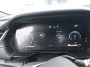 ✅ 2024 Jeep Grand Cherokee Laredo • VIN: 1C4RJKAG3R8529033 • Lot: 41856520. Wystawiony na IAAI z przebiegiem 1 648 mil. Bezpłatny archiwum sprzedaży aukcyjnych z USA i szczegółowy raport historii pojazdu na DreamBid. Zdjęcie 7.