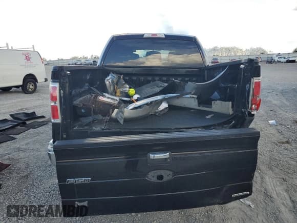 ✅ 2011 Ford F-150 XLT • VIN: 1FTFW1EFXBFD06957 • Lot: 84249145. Listed on Copart with 147,599 mi. Free auction sales archive from the USA and detailed vehicle history report at DreamBid. Image 6.