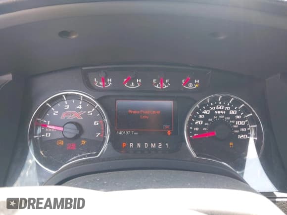 ✅ 2013 Ford F-150 XL • VIN: 1FTFX1EF5DFC97181 • Lot: 42555151. Listed on IAAI with 140,137 mi. Free auction sales archive from the USA and detailed vehicle history report at DreamBid. Image 7.