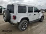 ✅ 2021 Jeep Wrangler Unlimited Sahara Altitude • VIN: 1C4HJXEG3MW513230 • Лот: 42158445. Опубликован ранее на Copart с пробегом 105 821 миль. Бесплатный доступ к архиву аукционных продаж из США и подробный отчёт об истории автомобиля на DreamBid. Изображение 3.