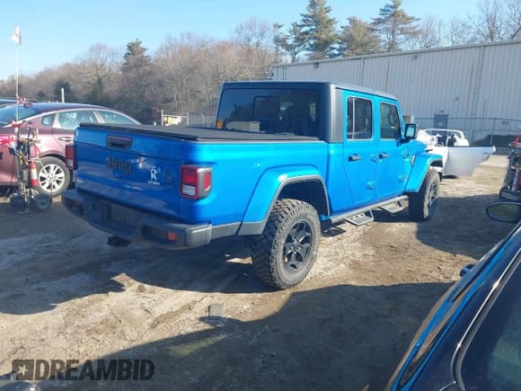 ✅ 2021 Jeep Gladiator Willys • VIN: 1C6HJTAG3ML572690 • Lot: 41649907. Wystawiony na IAAI z przebiegiem 74 734 mil. Bezpłatny archiwum sprzedaży aukcyjnych z USA i szczegółowy raport historii pojazdu na DreamBid. Zdjęcie 4.