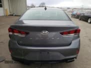 ✅ 2019 Hyundai Sonata SE • VIN: 5NPE24AF2KH738673 • Lot: 45026503. Listed on Copart with 71,949 mi. Free auction sales archive from the USA and detailed vehicle history report at DreamBid. Image 6.
