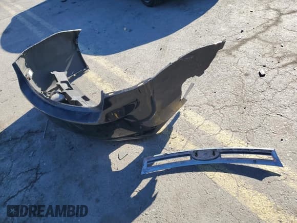 ✅ 2017 Chevrolet Impala Premier • VIN: 2G1145S38H9125593 • Лот: 79284054. Опубликован ранее на Copart с пробегом 165 663 миль. Бесплатный доступ к архиву аукционных продаж из США и подробный отчёт об истории автомобиля на DreamBid. Изображение 12.