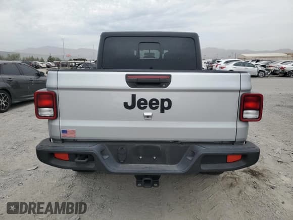 ✅ 2022 Jeep Gladiator Sport S • VIN: 1C6HJTAG8NL119635 • Лот: 71293005. Опубликован ранее на Copart с пробегом 15 678 миль. Бесплатный доступ к архиву аукционных продаж из США и подробный отчёт об истории автомобиля на DreamBid. Изображение 6.
