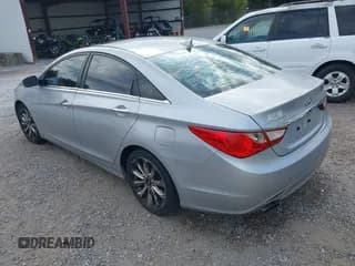 ✅ 2011 Hyundai Sonata Limited • VIN: 5NPEC4ABXBH221857 • Lot: 43481219. Listed on IAAI with 234,093 mi. Free auction sales archive from the USA and detailed vehicle history report at DreamBid. Image 3.